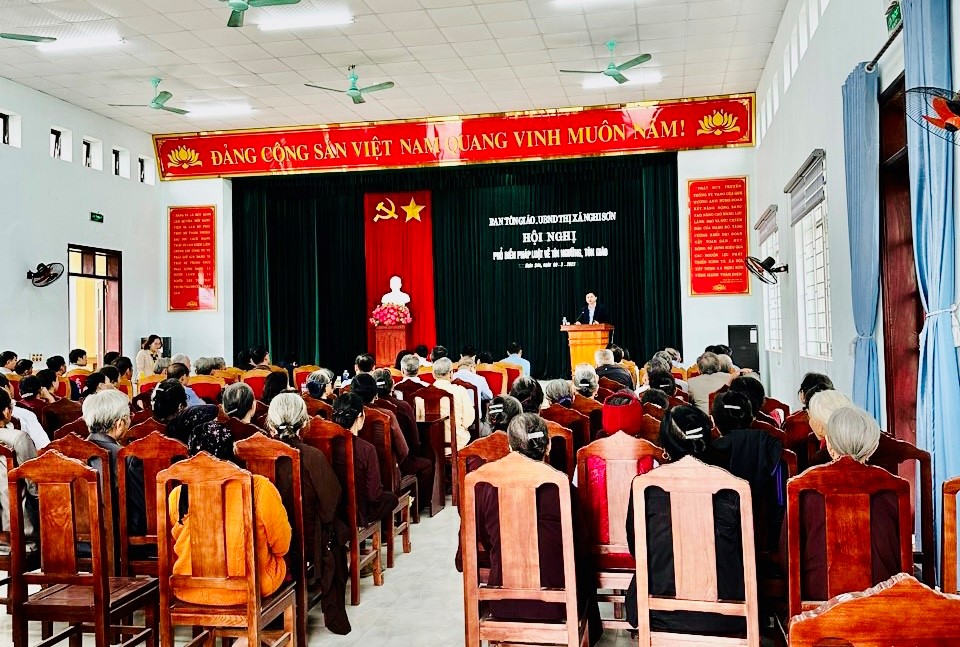 Hội nghị tuyên truyền, phổ biến chủ trương, đường lối của Đảng, chính sách, pháp luật của Nhà nước về tín ngưỡng, tôn giáo tại thị xã Nghi Sơn