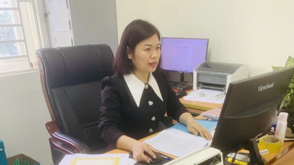 Thực hiện biên tập, hoàn thiện tin, bài theo quy trình trước khi xuất bản (Ảnh minh họa: SNV)